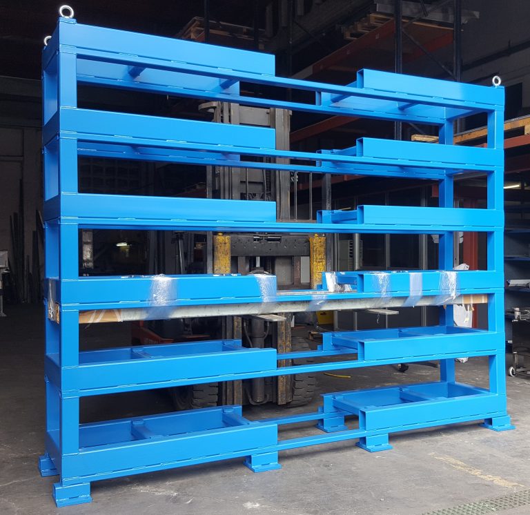 Bastidor porta-piezas pintado en azul